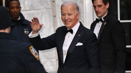 Joe Biden n'a pas reconnu George Clooney à une collecte de fond