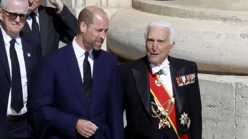 Pourquoi Kate Middleton n'a pas accompagné le prince William aux obsèques du pape François