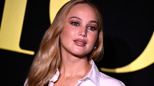 Jennifer Lawrence révèle le secret de beauté qui a fait croire à tout le monde qu’elle avait eu recours à la chirurgie esthétique