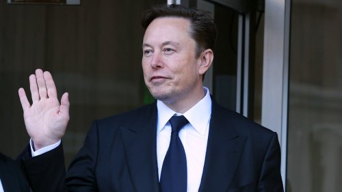Elon Musk aurait ordonné de suspendre le compte Twitter d'un militant de gauche