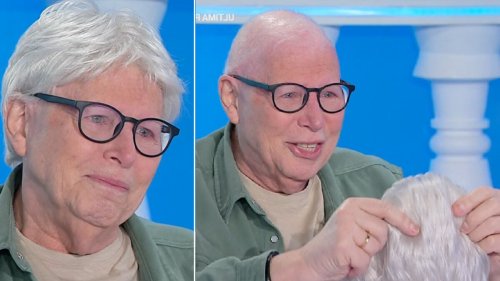 Sandro Giacobbe: «Da un mese non esco di casa, non cammino più». Poi si toglie la parrucca