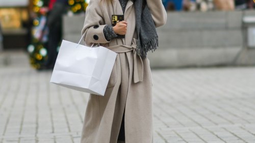 Cyber Monday, 49 offerte approvate da Vanity Fair per cui vale la pena spendere