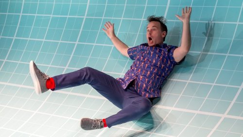 ‘Mike Birbiglia: The Old Man and the Pool’ Review: Young Man, There’s No Need to Feel Down