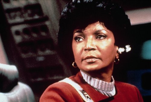 George Takei, William Shatner, J.J. Abrams pay tribute to Nichelle Nichols
