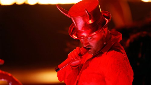 Sam Smith, Kim Petras Bring Satan, Cages and Whips to Grammys in Fiery ‘Unholy’ Performance