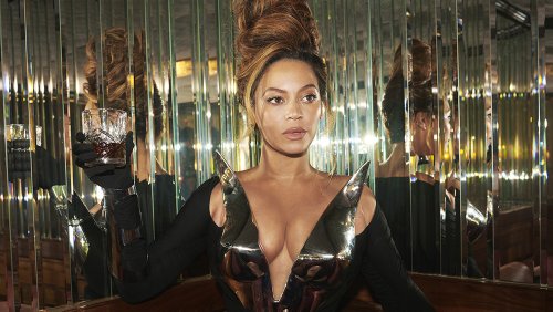 Beyoncé Debuts First Footage From ‘Renaissance’ Music Videos