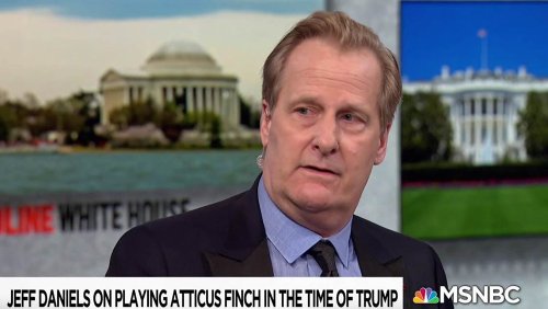 Jeff Daniels Says ‘It’s the End of Democracy’ if Trump Gets Re-Elected