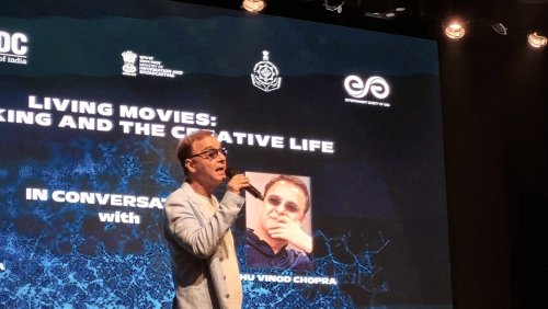 ‘3 Idiots’ Producer Vidhu Vinod Chopra Relives his ‘Zero Moments’ in Goa Masterclass: ‘I Was Very Young, Very Angry’