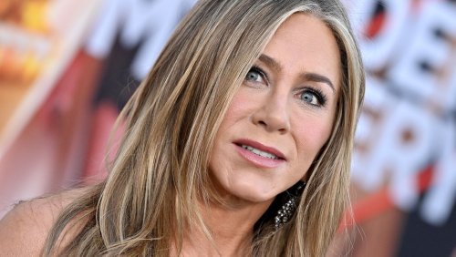Jennifer Aniston Says ‘A Whole Generation of Kids’ Finds ‘Friends’ Offensive: ‘You Have to Be Very Careful’ With Comedy Now