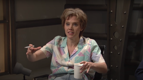 Kate McKinnon ‘Felt Ashamed’ Breaking Character on ‘SNL,’ Cries During Exit Interview: ‘Telling Lorne Was Really Hard’