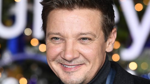 Jeremy Renner Walks in New Video of His Snow Plow Accident Recovery, Actor Uses Anti-Gravity Treadmill