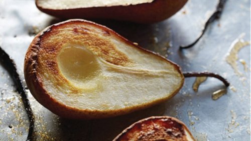 Vegan Baked Pears with Cardamom and Pine Nuts
