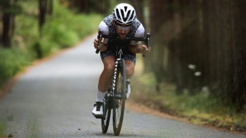 Technical FAQ: Sitting on a carbon top tube at speed, especially a counterfeit one