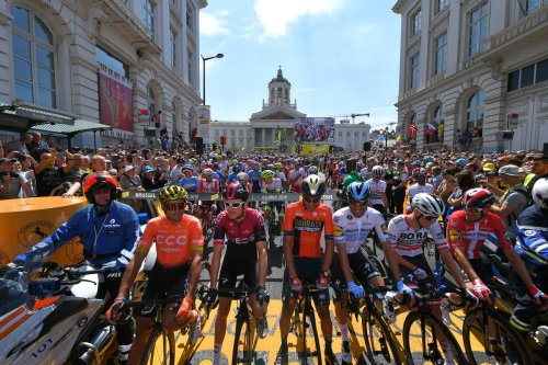 Teams with two COVID-19 cases will be removed from Tour de France