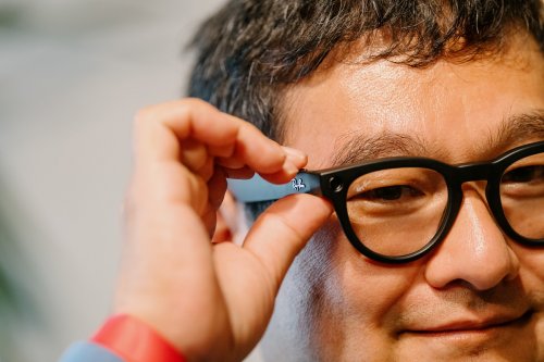 Hands-on with the next-generation Ray-Ban Meta smart glasses