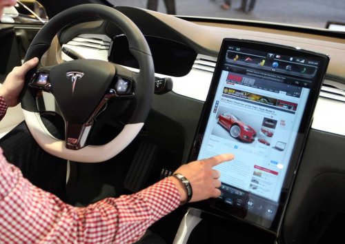 Here's what Tesla Model S drivers are really doing in their connected cars