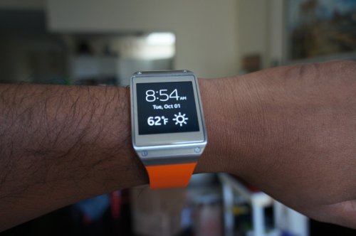 Wearables are about to blow up: Industry sales to hit $19 billion by 2018