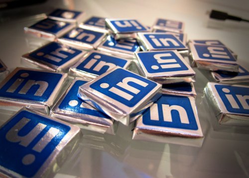 68% of CEOs have ‘no presence’ on any social media (but they like LinkedIn)