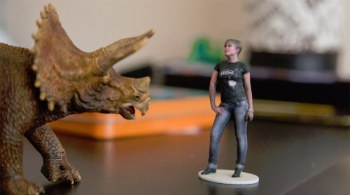 Forget selfies: Use a Kinect camera to make a 3D figurine of … you