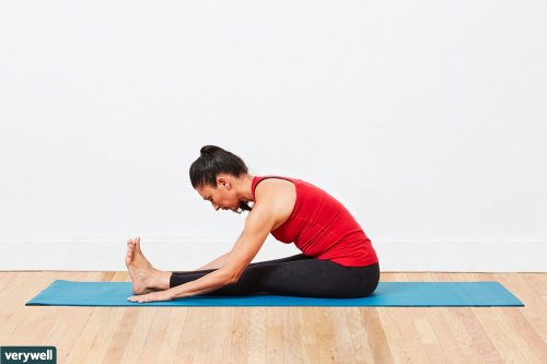 6 Simple Stretches for Tight Hamstrings