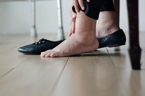 What Happens to Your Feet As You Age