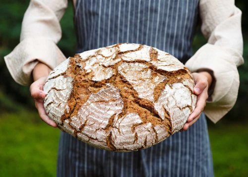 Eat Sourdough for Better Blood Pressure, Soak Pumpkin Seeds—Plus 3 More Nutrition Tips