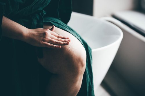 9 Ways to Reduce Cellulite and Tighten Your Skin