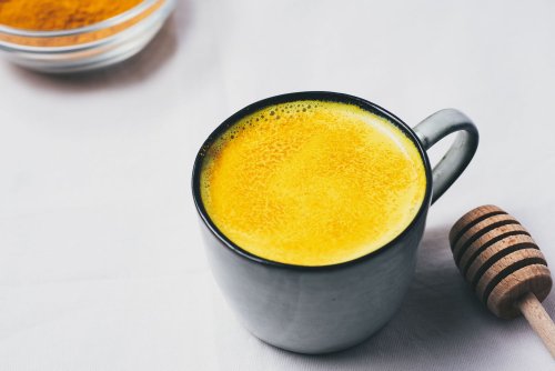What Happens to Your Body When You Drink Golden (Turmeric) Milk