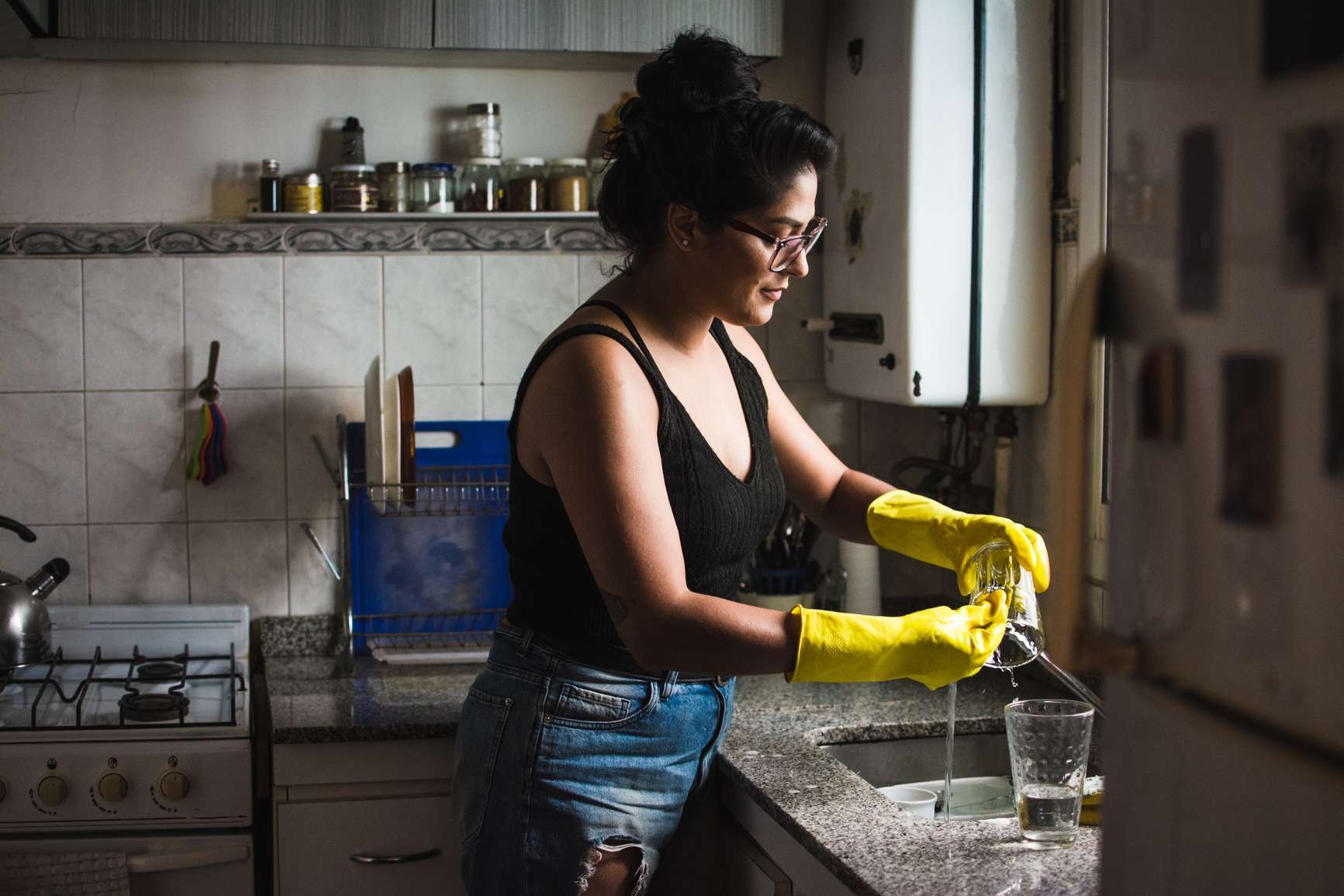 7 Tips for Staying Motivated to Clean Your House When You Are Depressed