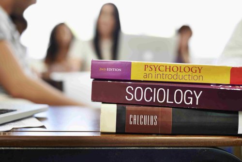 10 Psychology Courses You Should Take Online
