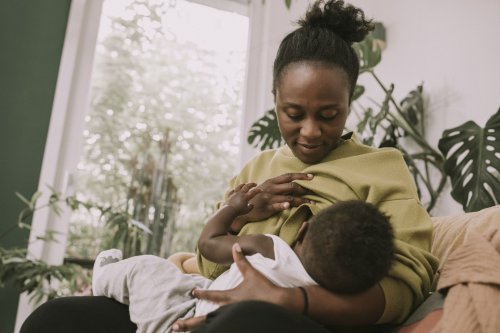 Mothers Who Breastfeed Have Lower Risk of Postpartum Depression, Research Shows