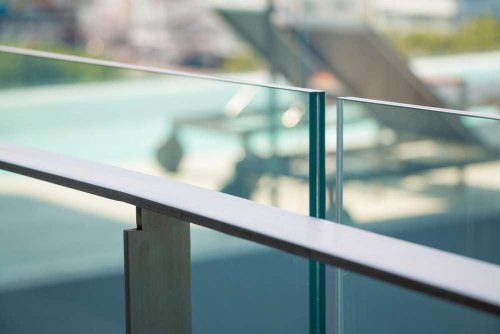 35 Pool Fence Ideas – A Blend of Safety and Style