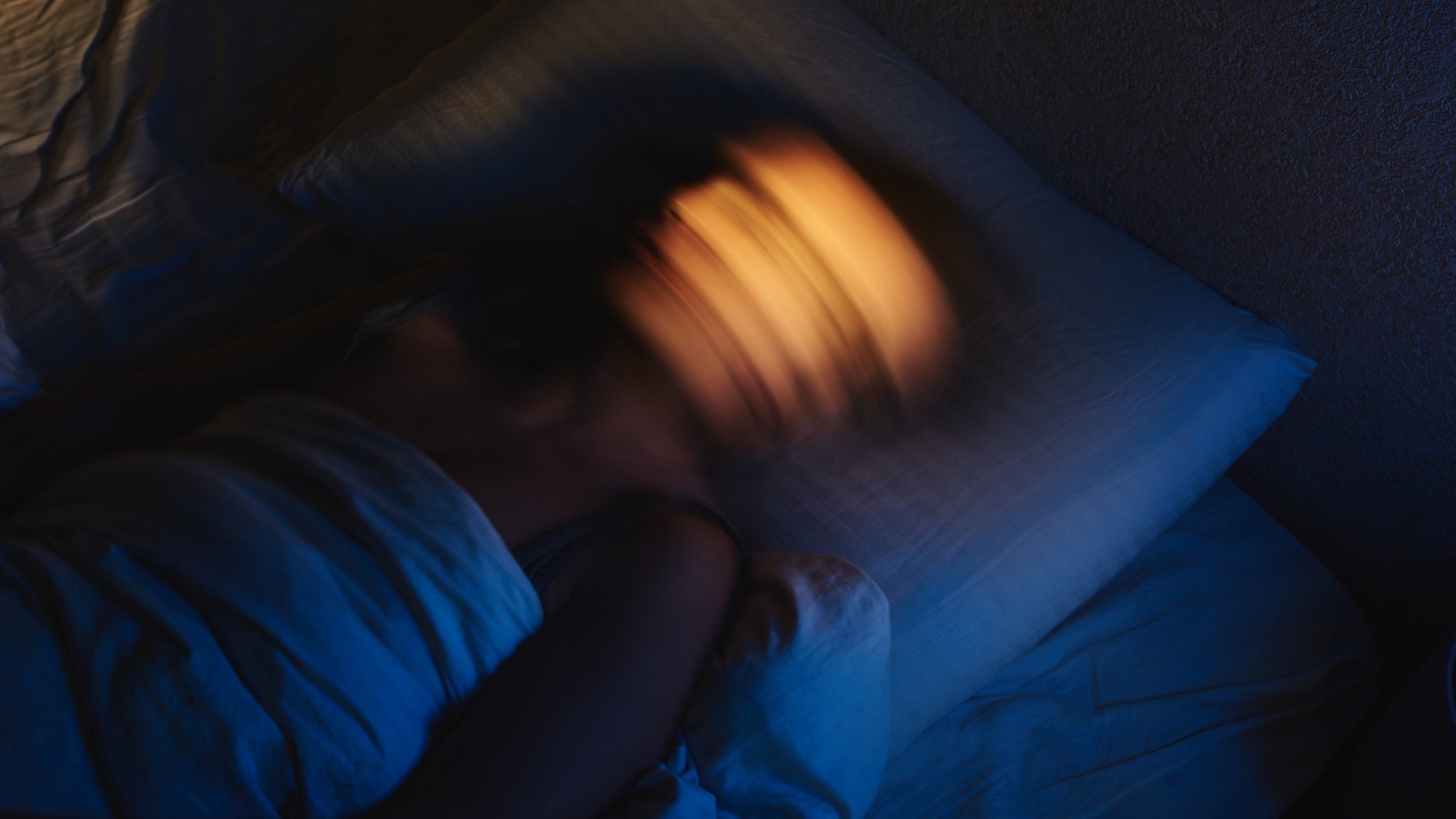 The unusual reasons you're sleeping so poorly at night - cover