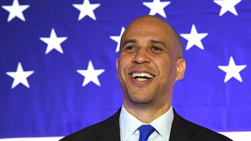 Cory Booker and other 2020 hopefuls are about to drop a bill that would legalize marijuana everywhere