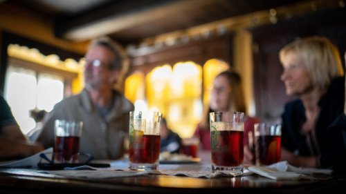 Le mystérieux bar breton qui ne sert qu’une seule boisson : le Macka