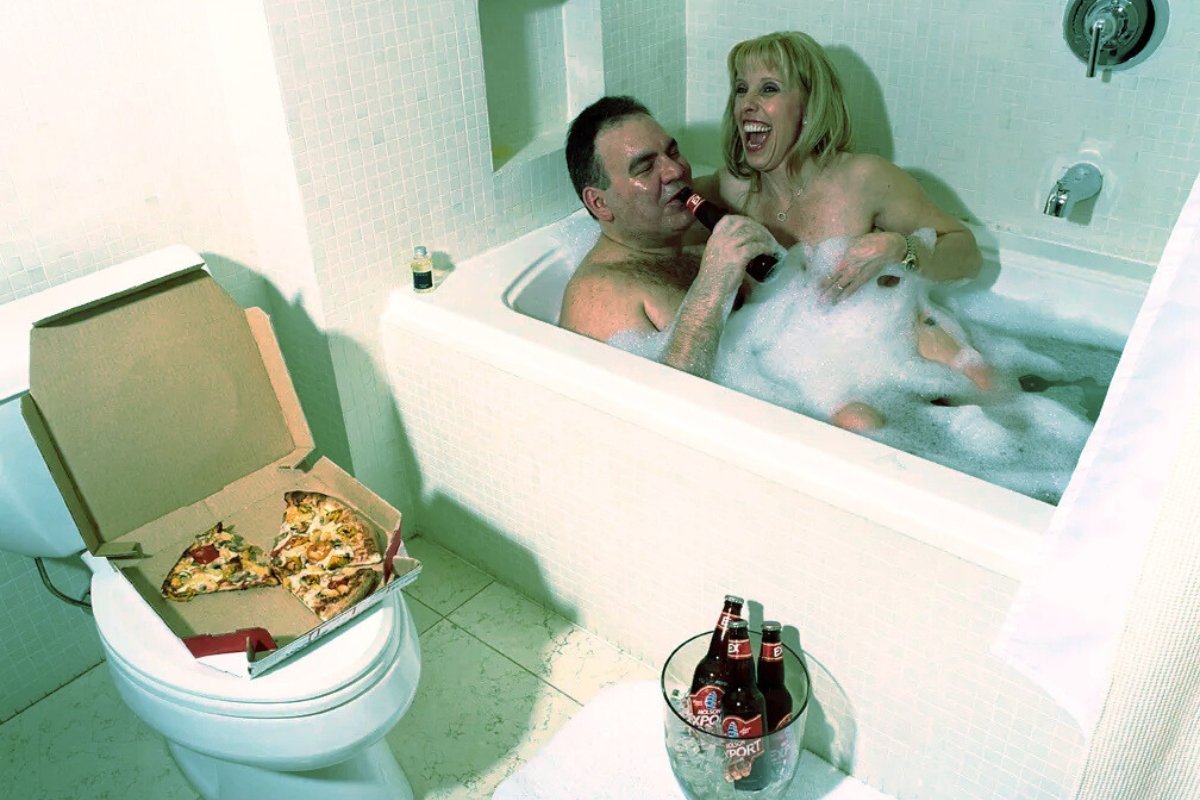 Monogamy Isn’t the Best Type of Romantic Relationship