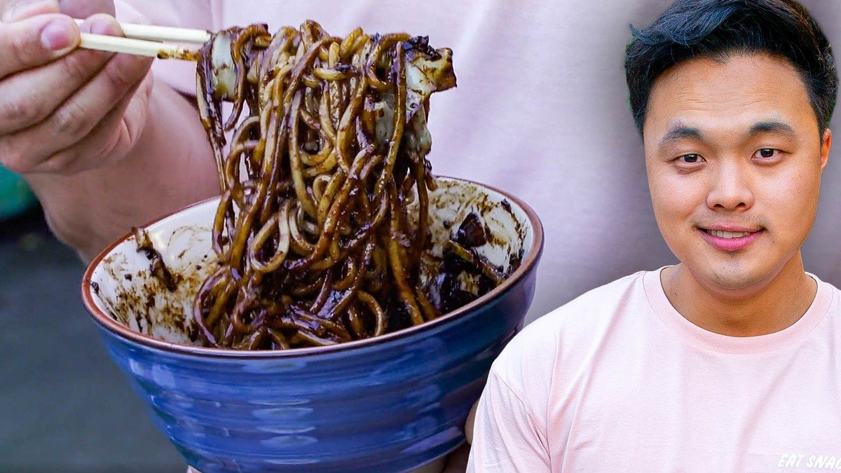 Make Jajangmyeon, Korean Noodles In A Black Bean Sauce