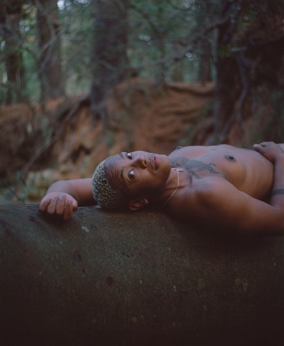 Tendres photos de la communauté queer noire de Cape Town