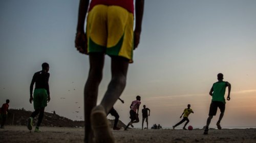 En Afrique, le trafic de jeunes footballeurs est un éternel fléau