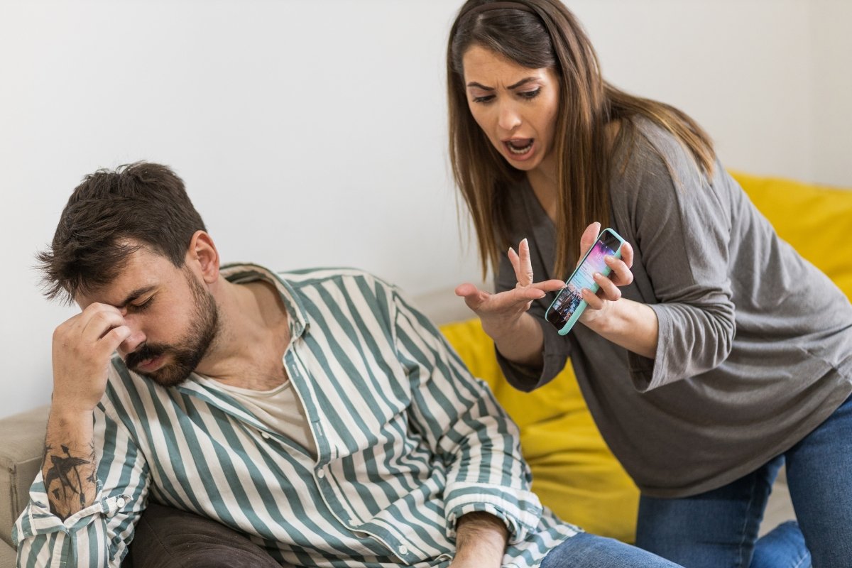 My Girlfriend Won't Stop Using ChatGPT for Relationship Advice