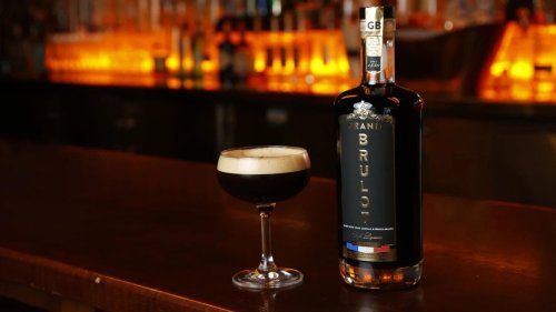 Espresso Martinis Are Actually the Perfect Thanksgiving Beverage
