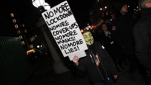 How to Talk to a Family Member Who Doesn't Believe in Vaccines or Lockdowns