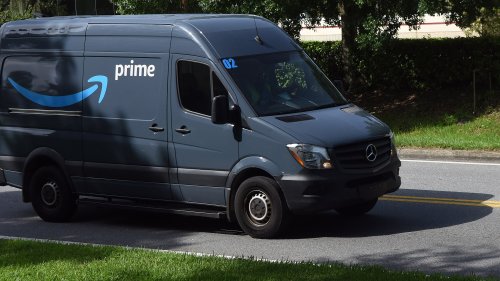 Amazon Delivery Drivers Unionized. Now They Have To Prove They Work For ...