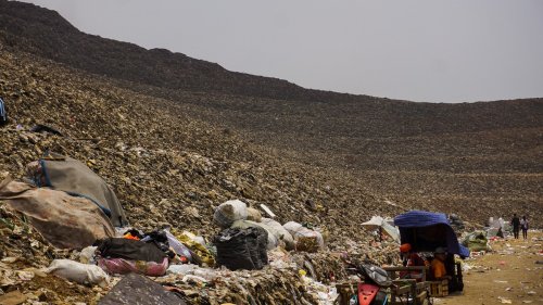 The ‘World’s Largest Dump’ Is in Indonesia and It’s a Ticking Time Bomb