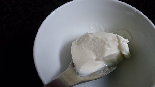 S’injecter du yaourt dans le vagin n’est (toujours) pas l’idée du siècle