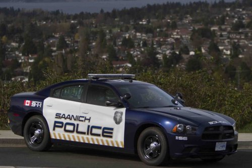 UPDATE: Saanich roads reopen after police incident at Shelbourne/McKenzie