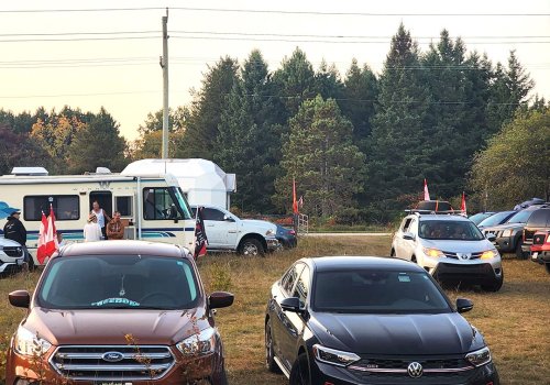 VIDEO: Convoys arrive in Ontario, V4F urges people not to get involved