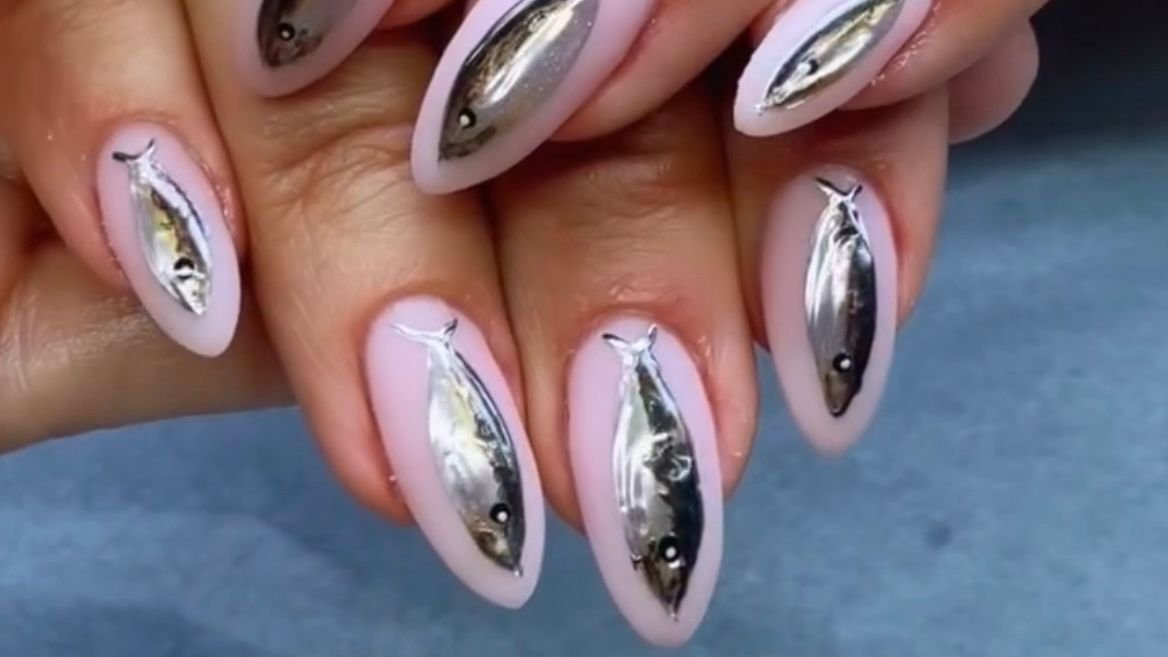 The Sardine Manicure Is A Surprise Summer Hit
