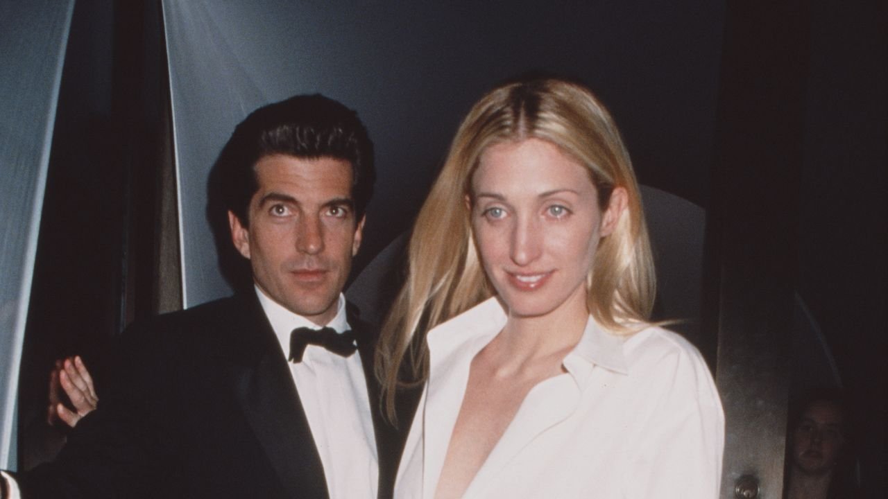 These ’90s Party Bags Are Made For Summer Nights
