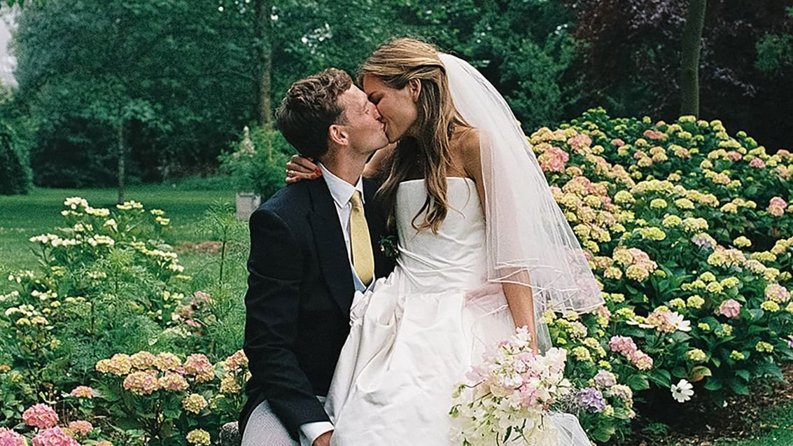 ‘Wuthering Heights’ And Bella Hadid Both Played A Part In This Couple’s Dorset Wedding